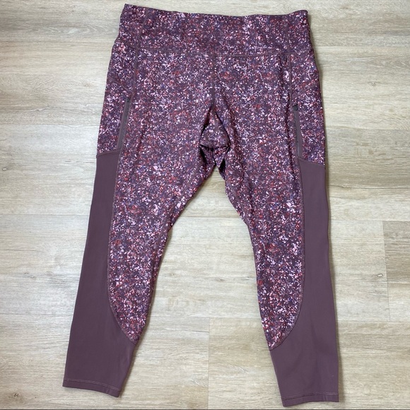 Athleta Rainier Printed Mesh Tight in Sandstone Smoked Almond Brown Multi - Picture 3 of 10